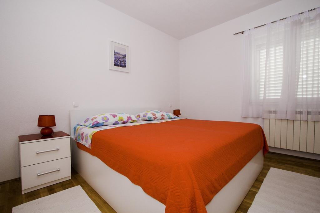 Apartments Zlatka 트로기르 객실 사진